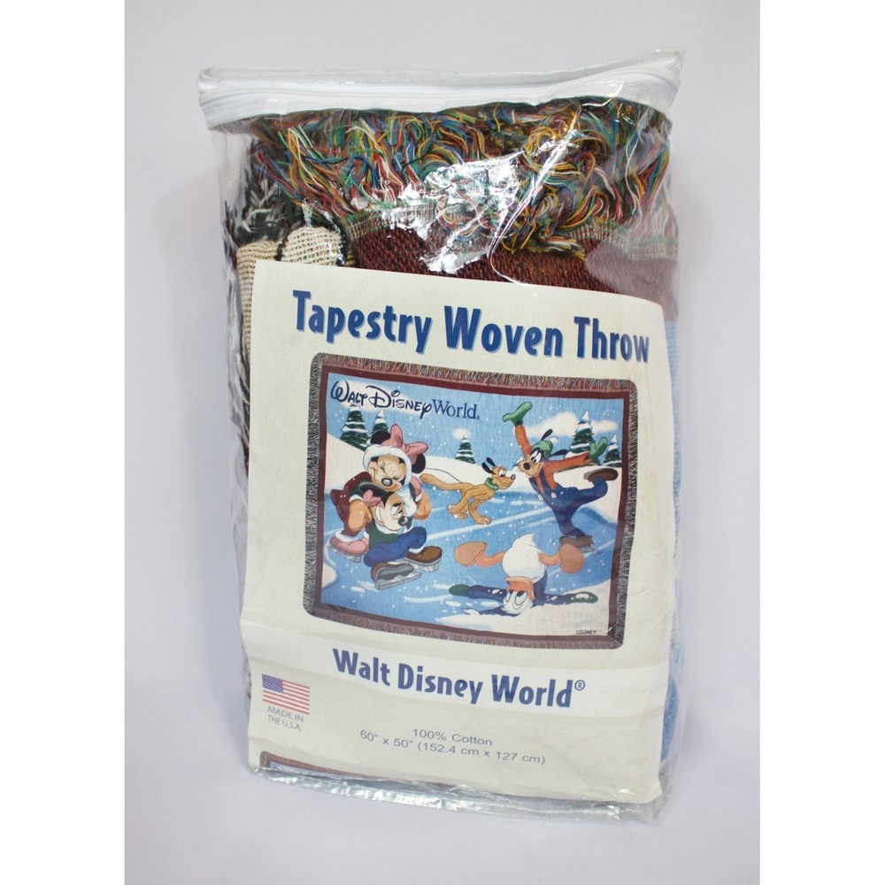 Walt Disney World Tapestry‎ Woven Throw Blanket 60x50 Mickey Minnie Goofy Winter